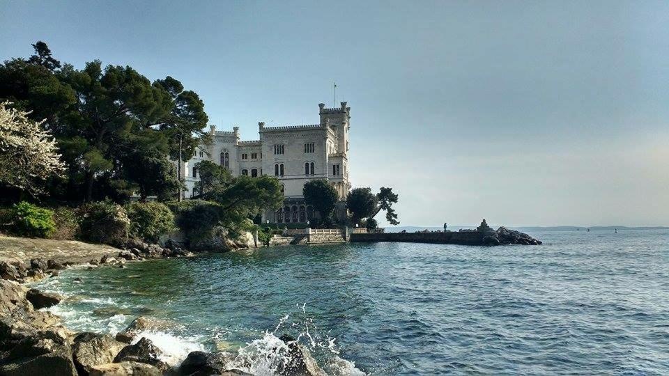 Residence Garibaldi Trieste Esterno foto